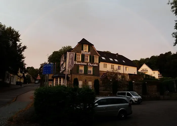 Henriette Davidis Hotel *